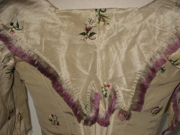 Altered dress, showing alterations between 1775 to circa 1850, back view