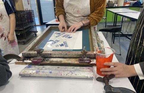 students using a screen print