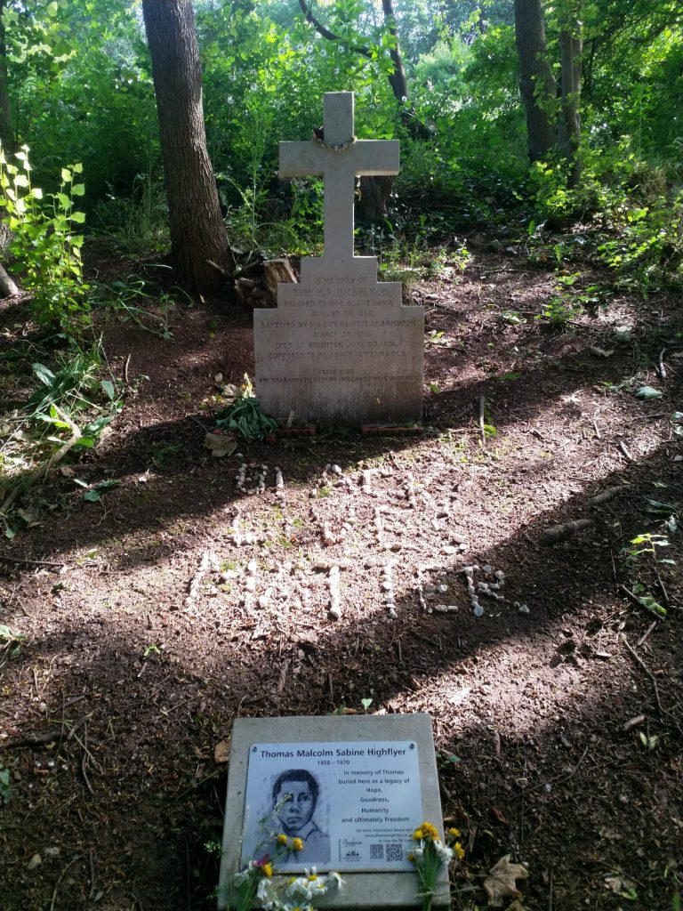 photo of Thomas Highflyer's grave